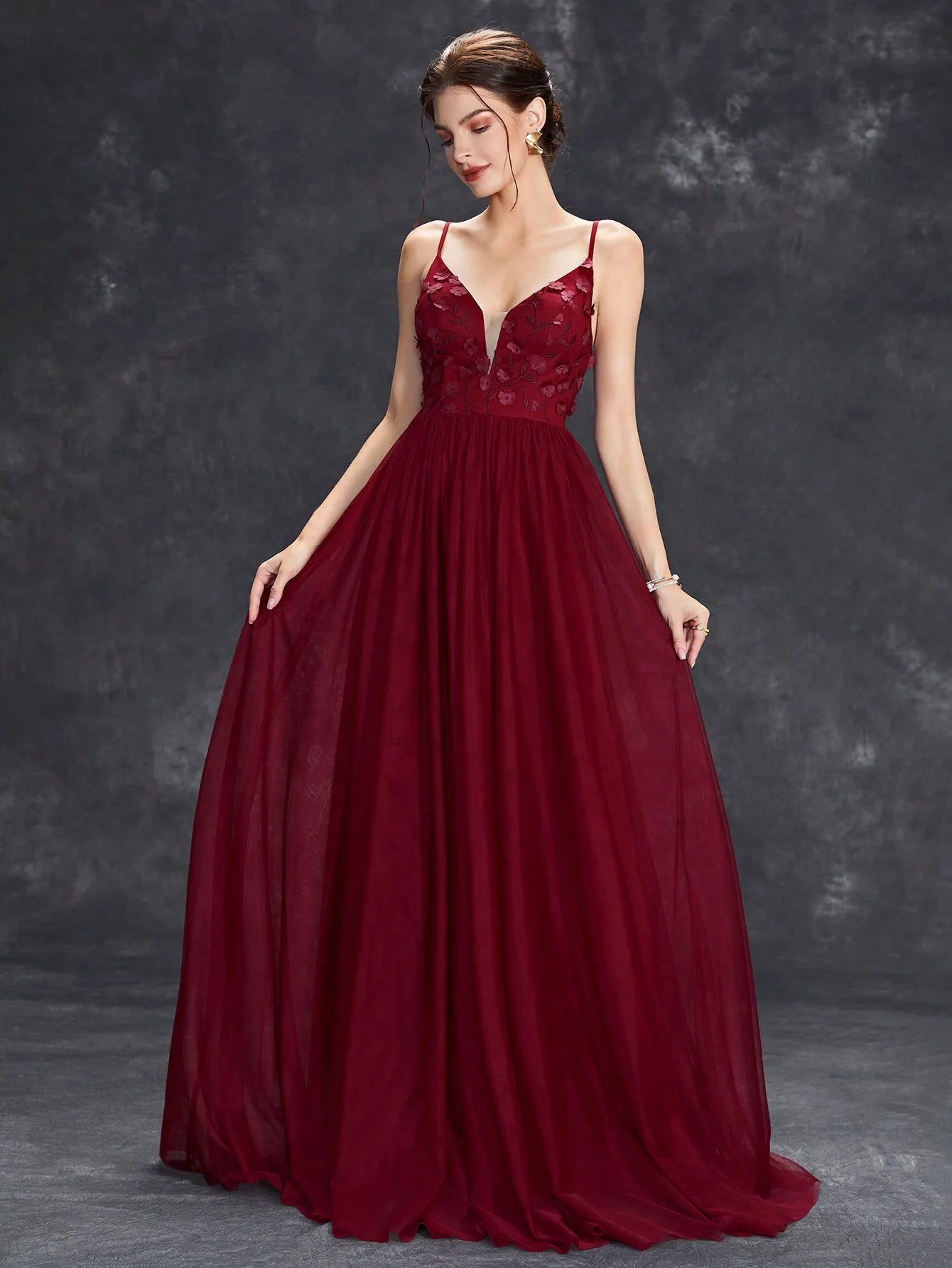 Mgiacy Halter V-neck three-dimensional embroidery color contrast wedding dress long evening gown ball dress party dress