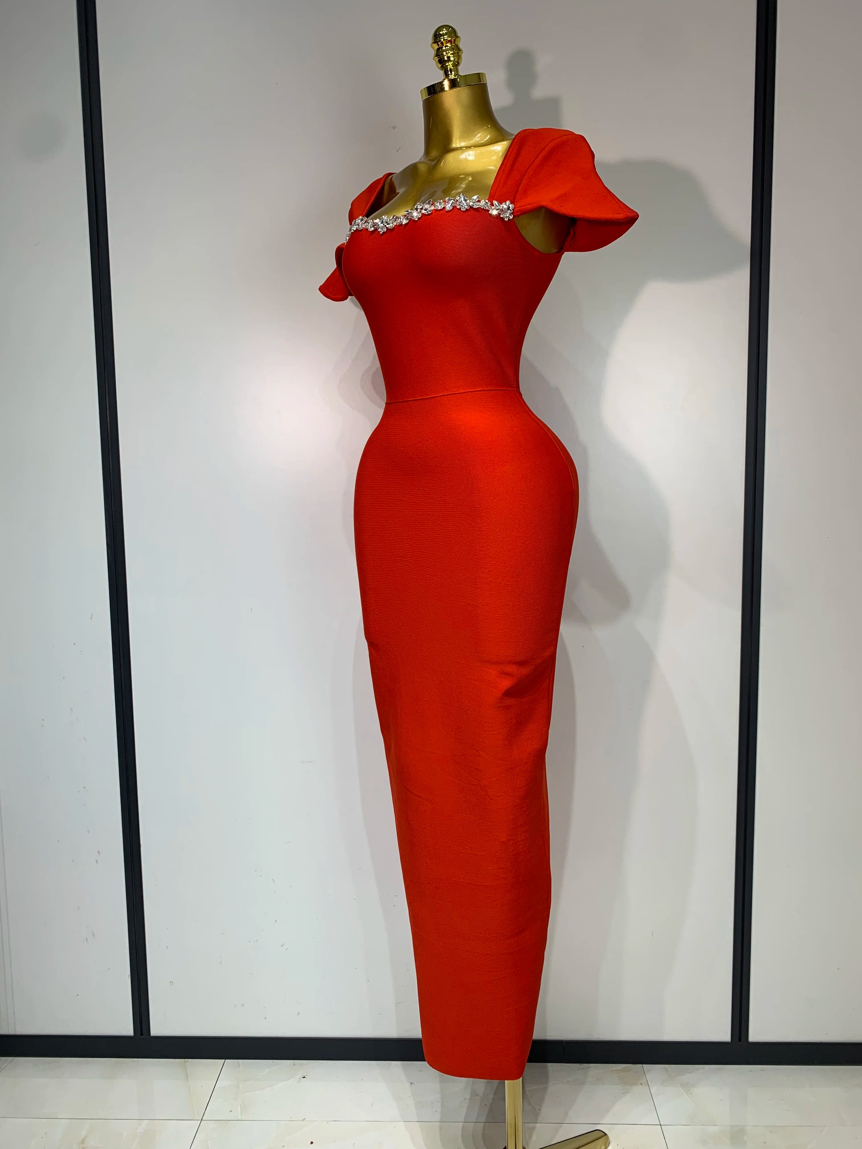 Women Sexy Square Collar Diamonds Bodycon Bandage Dress 2025 Celebrity Elegant Evening Club Party Luxury Birthday Dresses