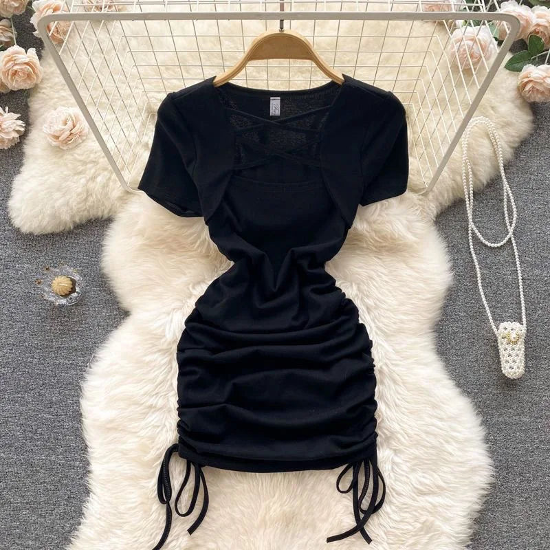 Dress Girls Summer New Square Neck Drawstring Solid Color Fashion Short Sleeved 2024 Simple Elastic Waist Fashion